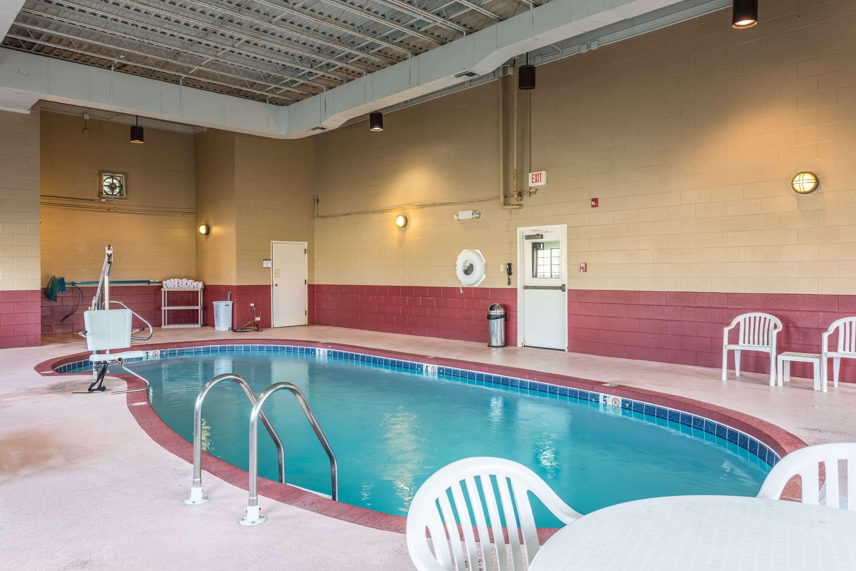 Comfort Inn Decatur Priceville Buitenkant foto