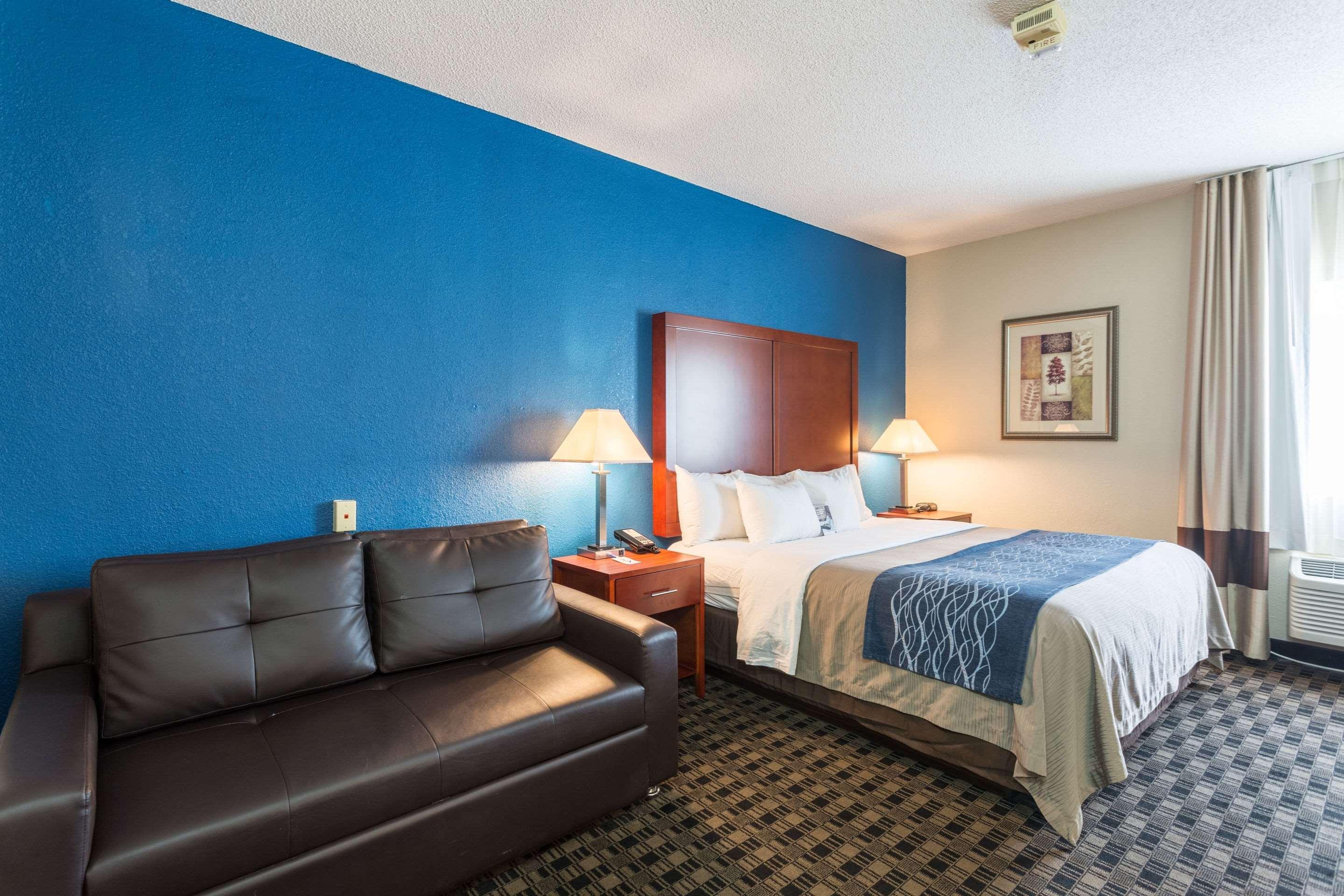 Comfort Inn Decatur Priceville Buitenkant foto