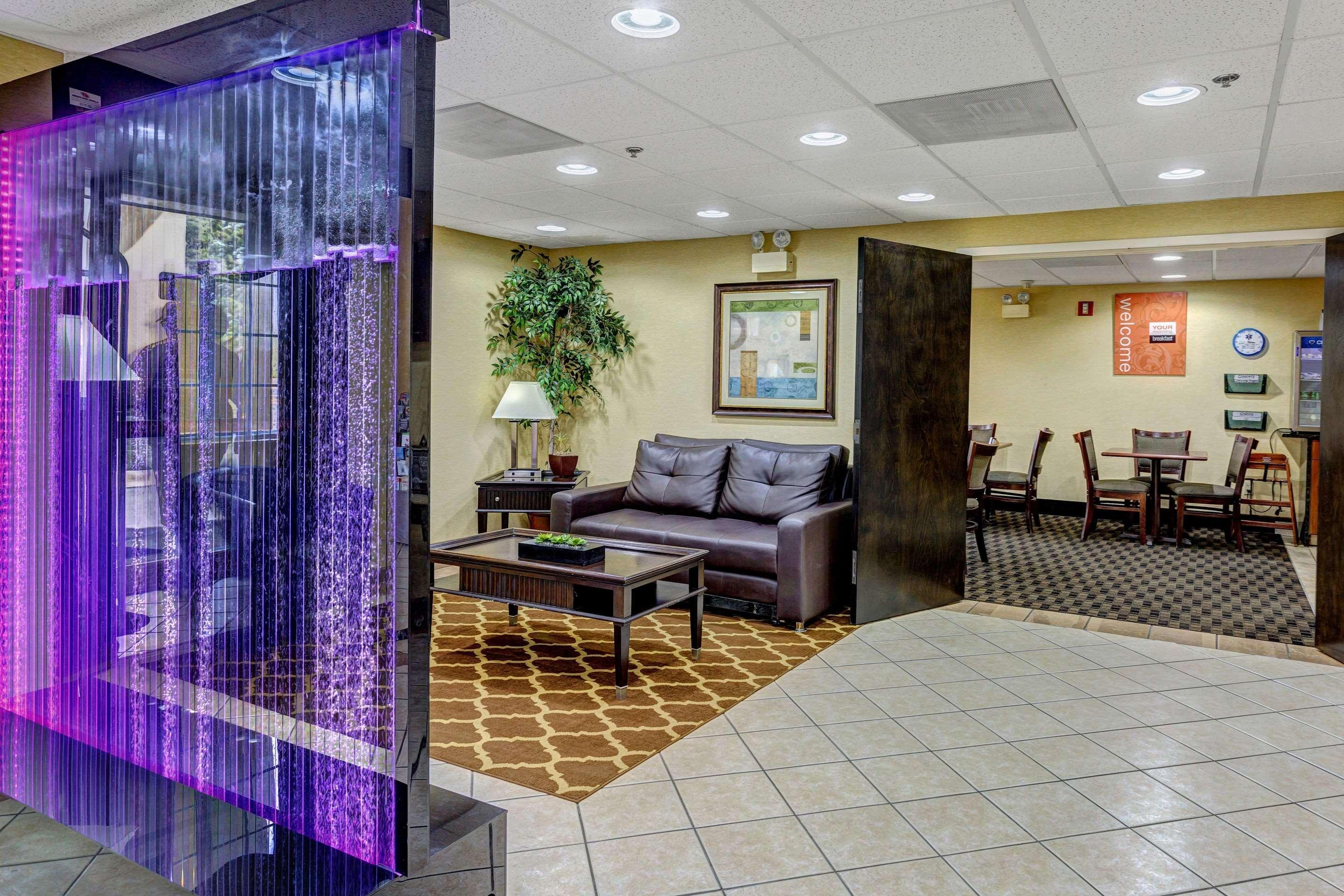 Comfort Inn Decatur Priceville Buitenkant foto