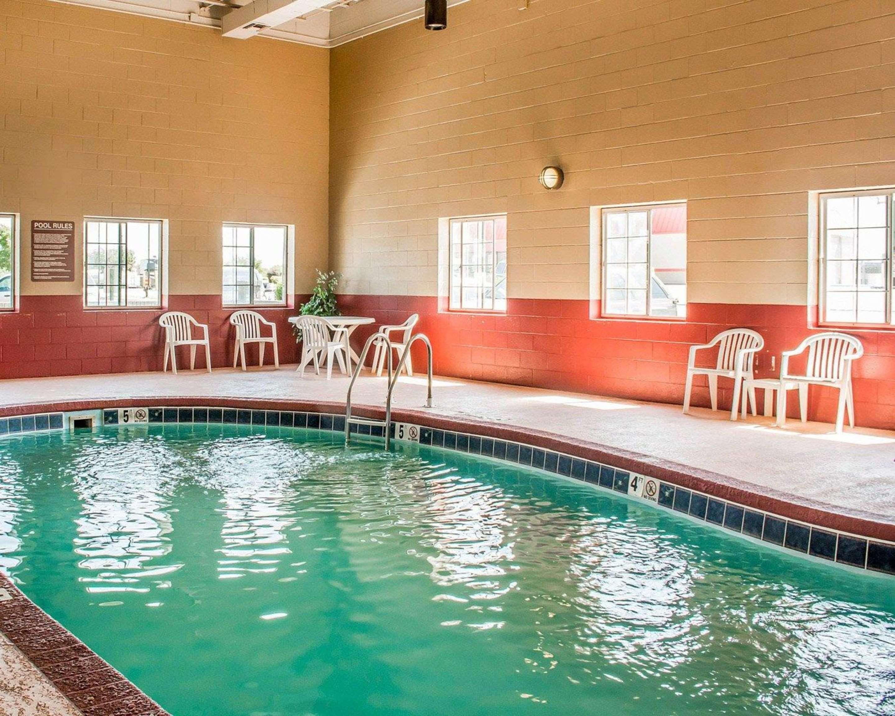 Comfort Inn Decatur Priceville Buitenkant foto