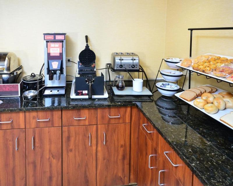 Comfort Inn Decatur Priceville Buitenkant foto