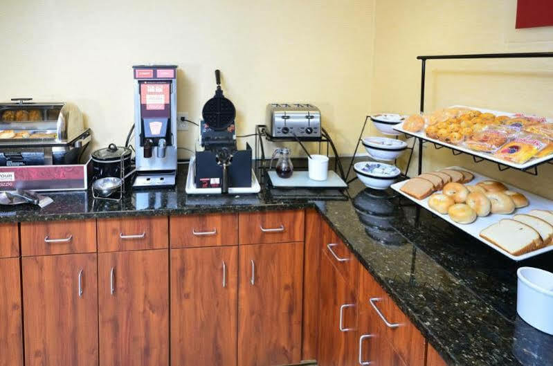Comfort Inn Decatur Priceville Buitenkant foto
